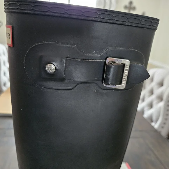 Hunter Tall Classic Rain Boots - Black - Picture 7 of 8